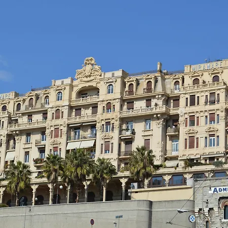 Au Petit Bonheur Apartmán Janov